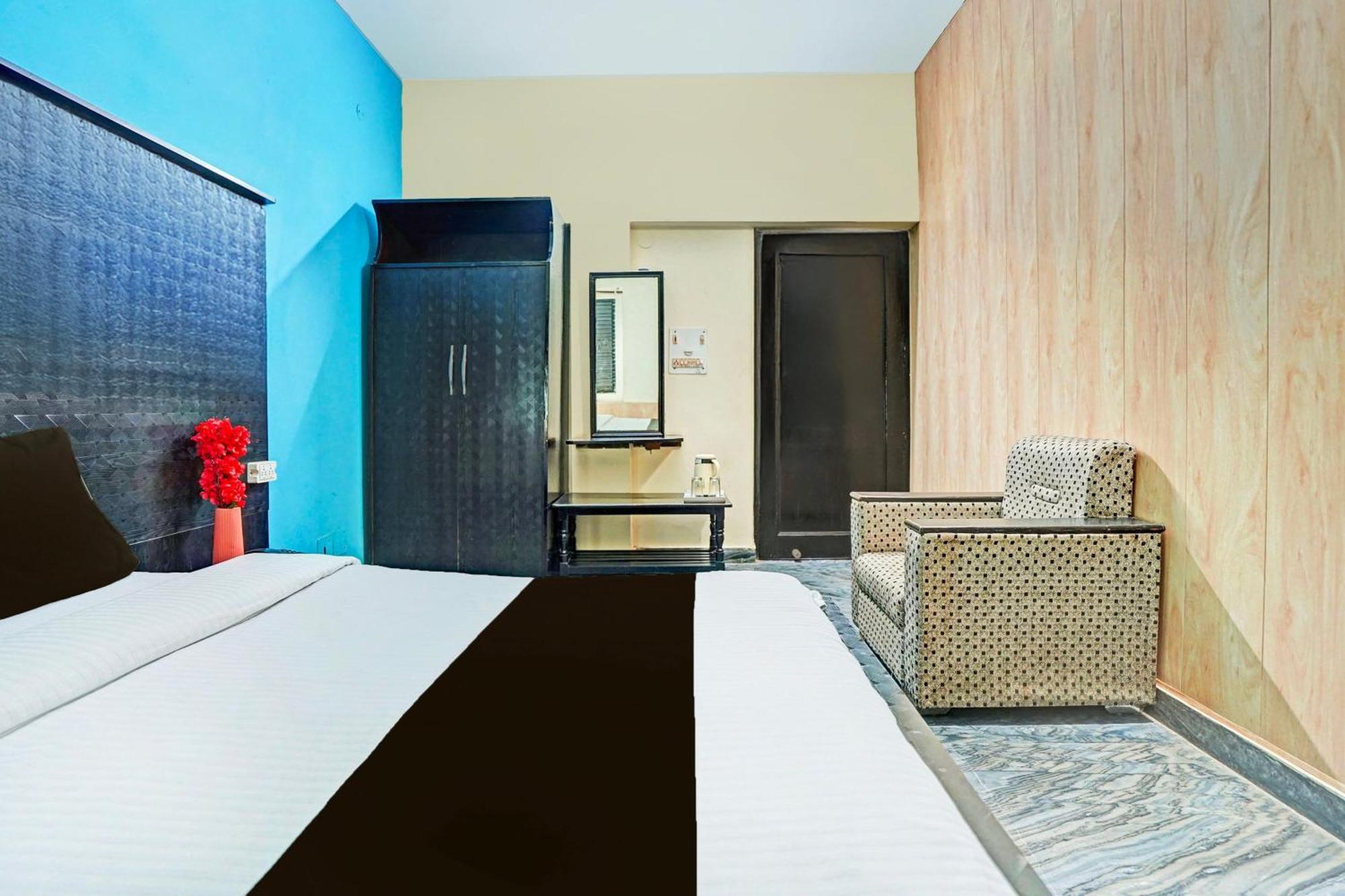Super Collection O Mathura Near Railway Station Εξωτερικό φωτογραφία